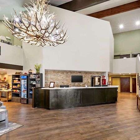 Best Western Plus Eagle Vail Airport Екстериор снимка