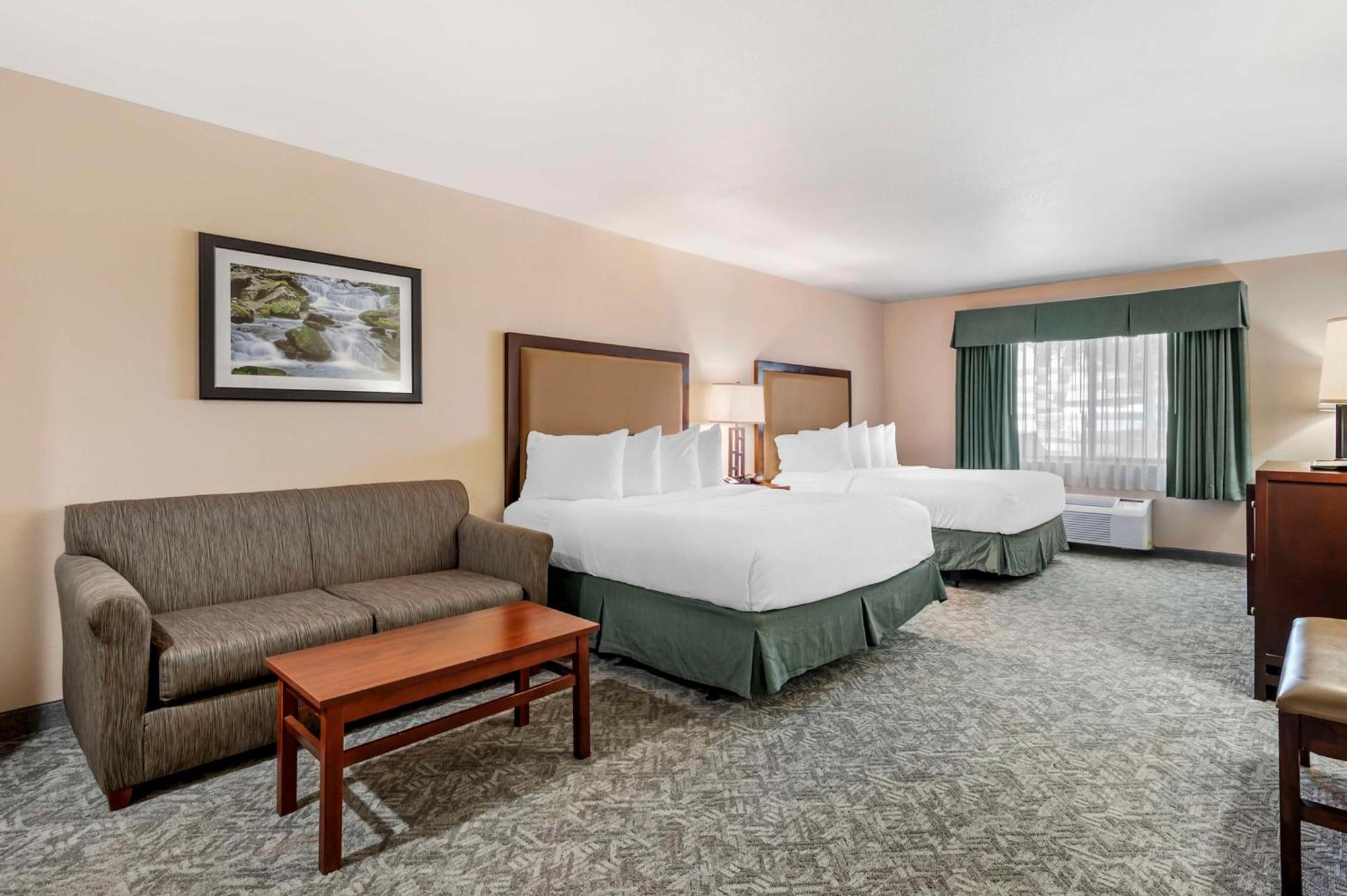 Best Western Plus Eagle Vail Airport Екстериор снимка