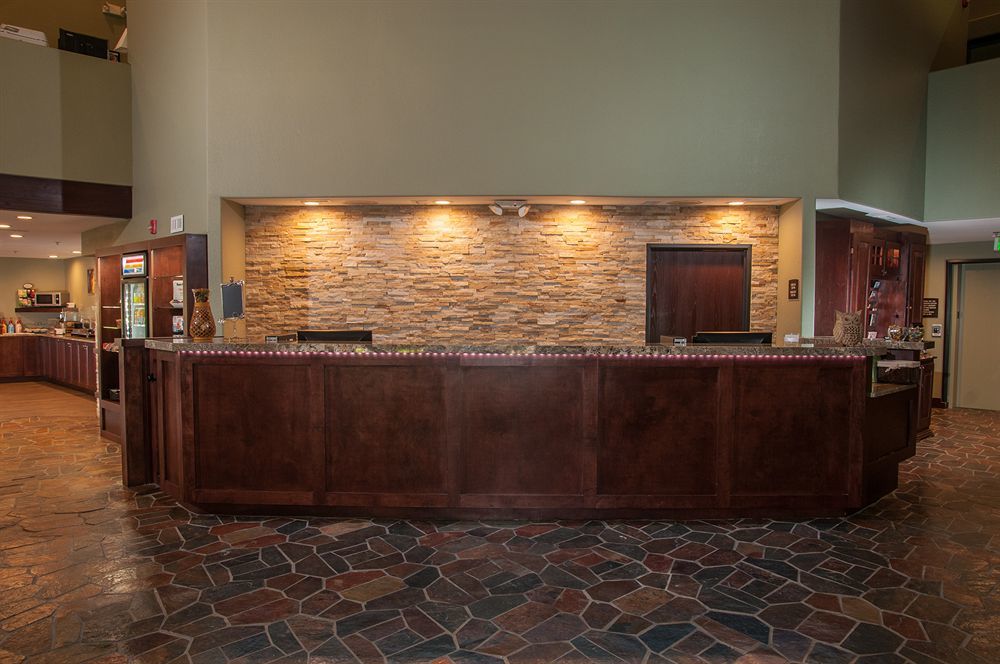 Best Western Plus Eagle Vail Airport Екстериор снимка