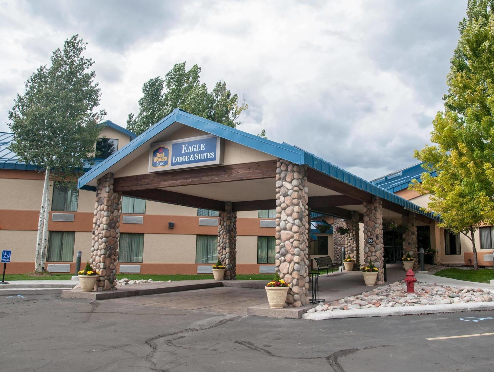 Best Western Plus Eagle Vail Airport Екстериор снимка